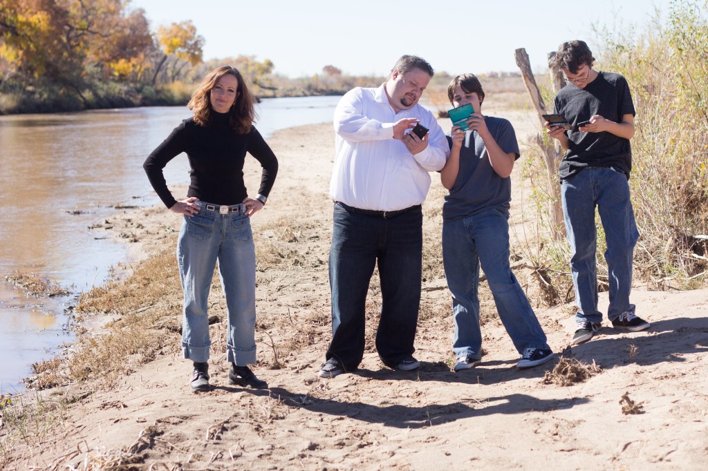Family at the Rio Grande